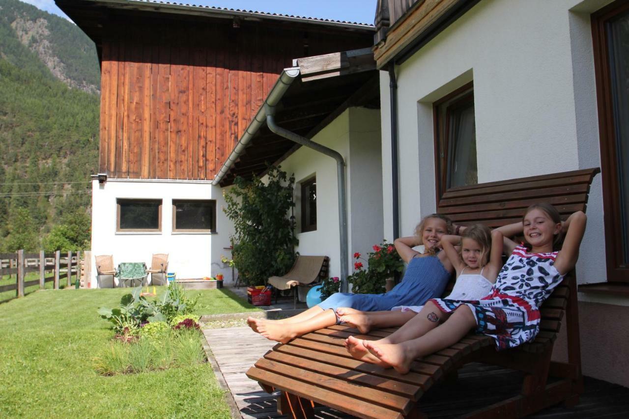 Landhaus Zell Längenfeld Exterior foto